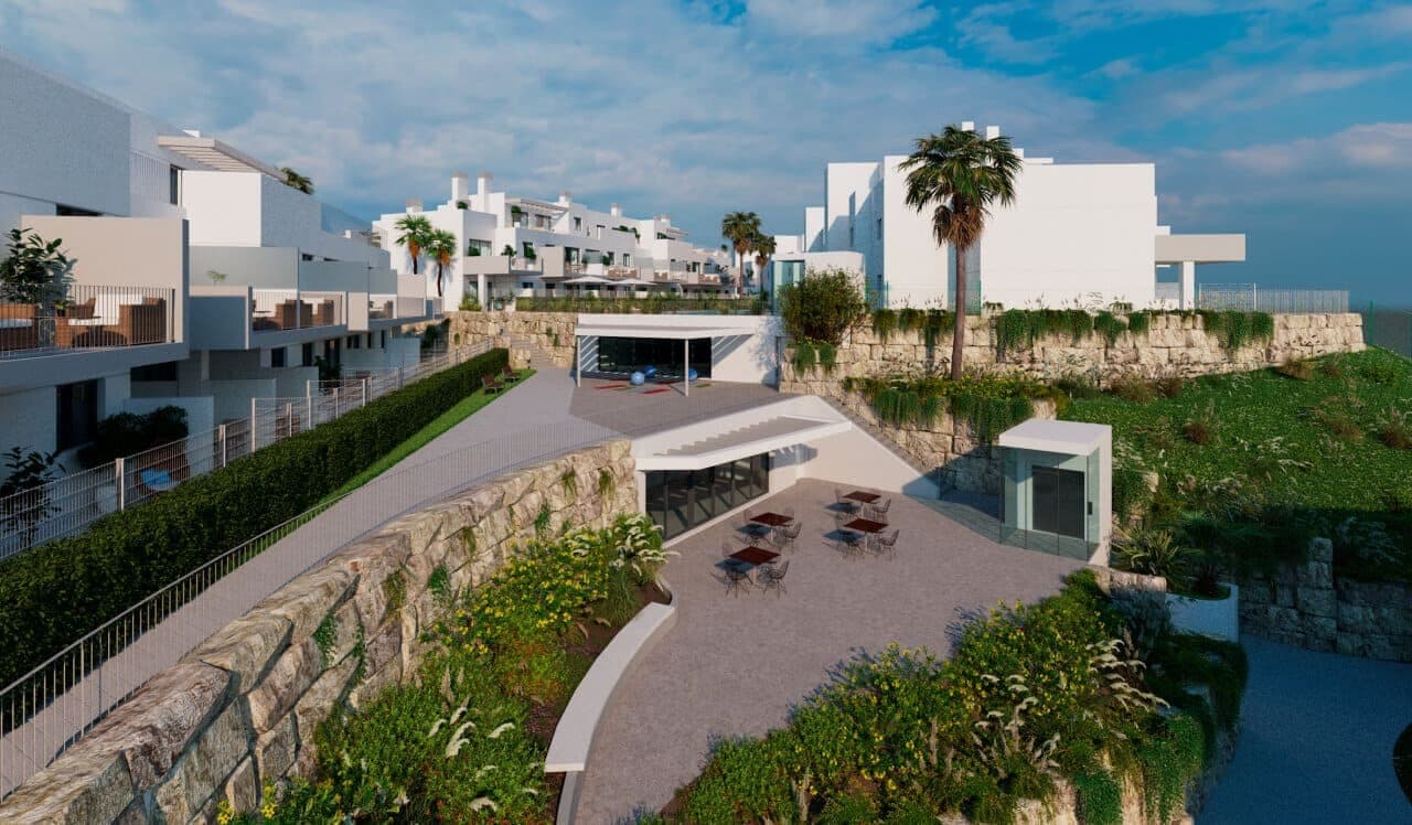Living Light in a privileged golfside setting on the eastern Costa del Sol.