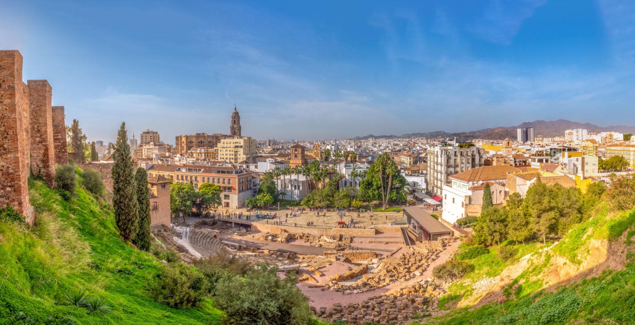 The gold of summer - Why Spain is attractive as a property investor in 2025?